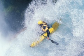 九游官网下载app下载-《PUBGMobile“星际荣耀”线上盛典，团队操作燃爆全场！》